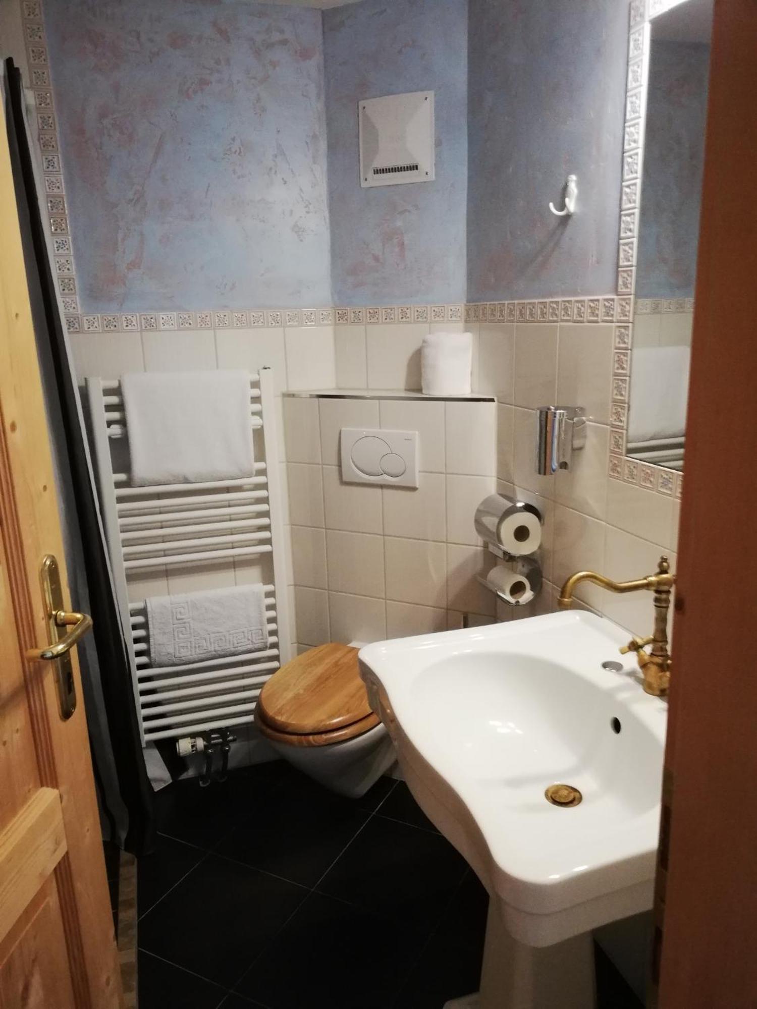 Ortnerhof Ennstal Bed & Breakfast Aigen im Ennstal Bagian luar foto