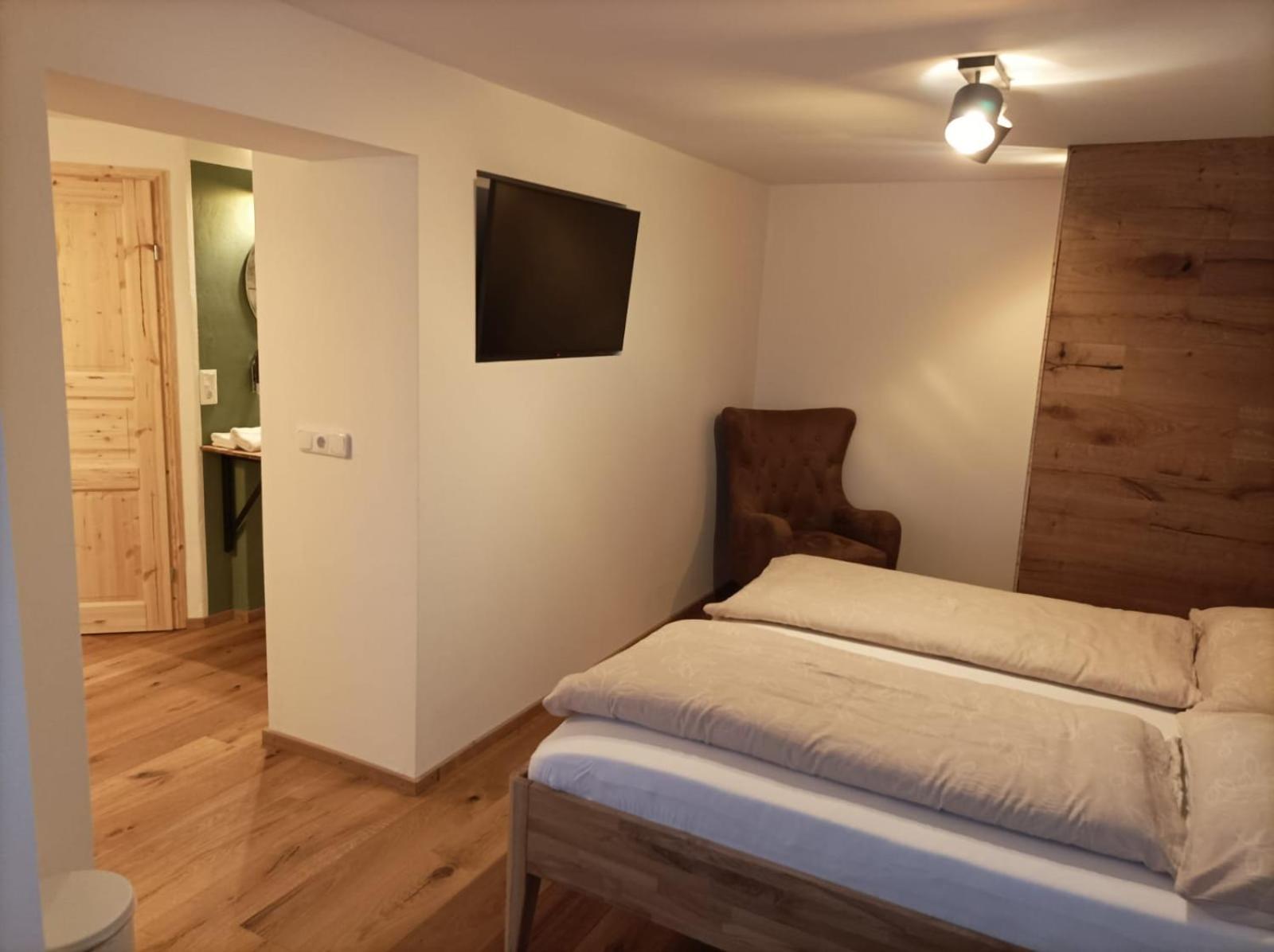 Ortnerhof Ennstal Bed & Breakfast Aigen im Ennstal Bagian luar foto
